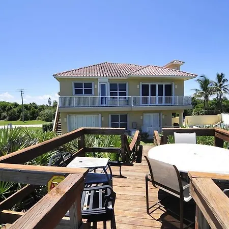 Pelican Perch-Four Bedroom Heated Pool Oceanfront Home